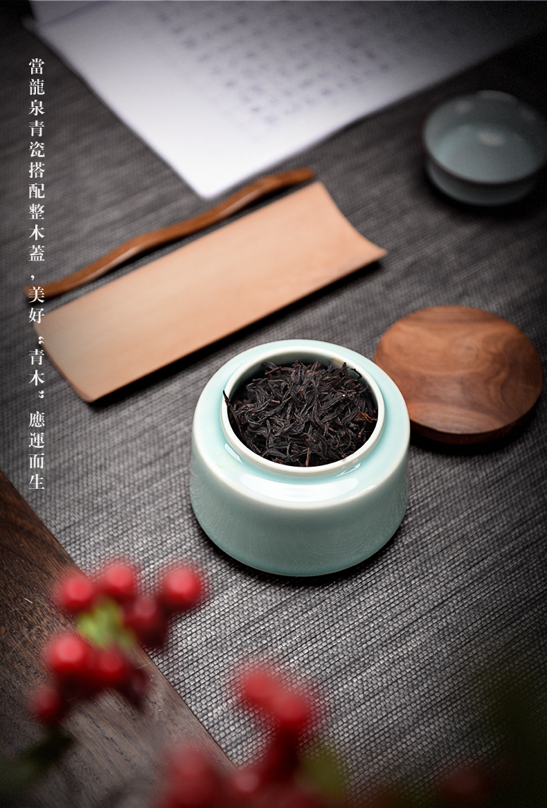 Longquan celadon checking ceramic tea pot wooden cover POTS from the warehouse inventory contracted the receive Japanese storage tank