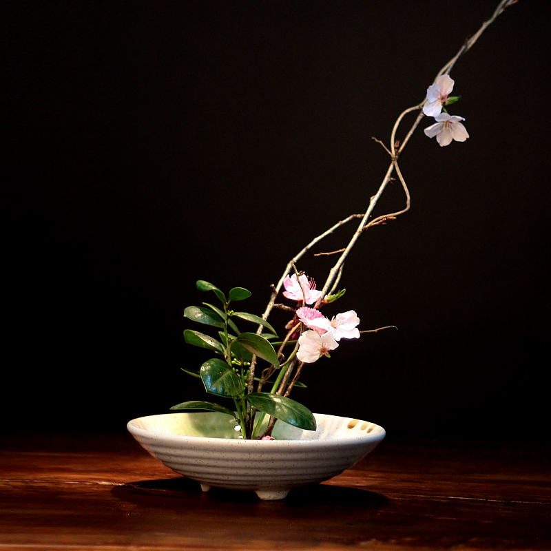 Flower arranging a Japanese sword mountain Flower implement floral small streams, ikebana Flower arranging would flowerpot zen ideas flowerpot ceramics