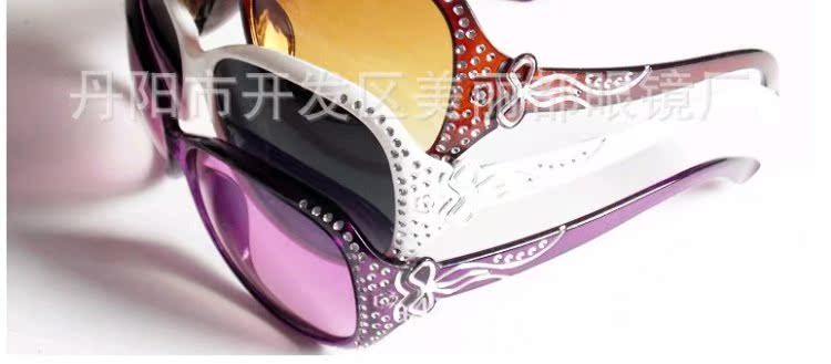 Kính râm nữ thời trang với kim cương UV bảo vệ xu hướng kính râm gọng kính cận nữ đẹp