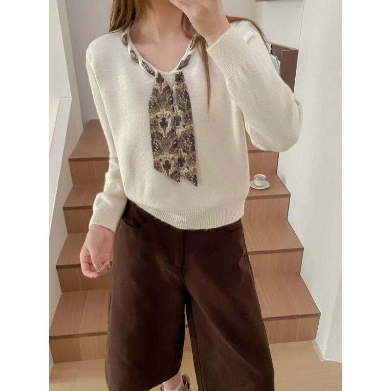 Age-Reducing College-Style Knitted Sweater for Women, Inner Layering Shirt, New Autumn and Winter Style, Paired with Silk Scarf, Sweater, Jacket, Top, Women's Clothing Age-Reducing College-Style Knitted Sweater for Women, Inner Layering Shirt, New Autumn and Winter Style, Paired with Silk Scarf, Sweater, Jacket, Top, Women's Clothing