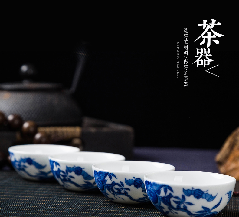 The Master cup single CPU manual kung fu cup hand sample tea cup of blue and white porcelain of jingdezhen ceramic tea set personal tea cups