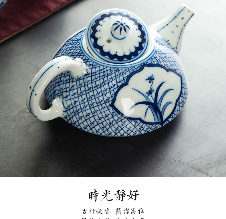 The Was a complete set of kung fu tea set jingdezhen blue and white hand - made ceramic teapot teacup suit household fair keller