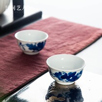 Blue and white tea cup Kung Fu tea set Jingdezhen ceramic single cup Master cup Hand-painted grape single underglaze color tea cup