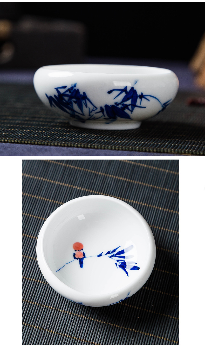 Jingdezhen ceramic kung fu tea cup single blue and white tea cup sample tea cup cup high white glass hand - made the master CPU