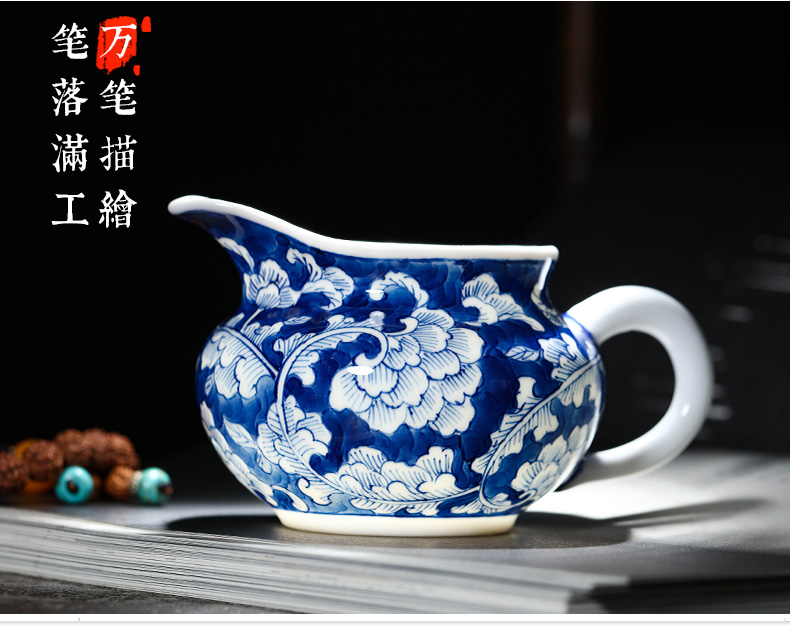 Jingdezhen ceramics by hand kung fu tea tea set points is reasonable hand - made porcelain glaze under a cup of tea tea accessories
