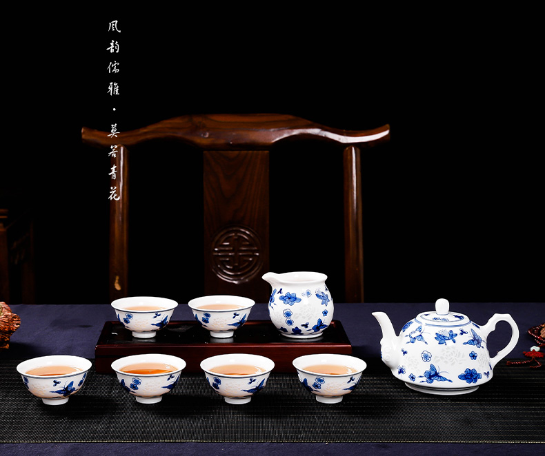 Jingdezhen porcelain and ceramic tea set hand - made pure manual set of kung fu tea pot cup justice