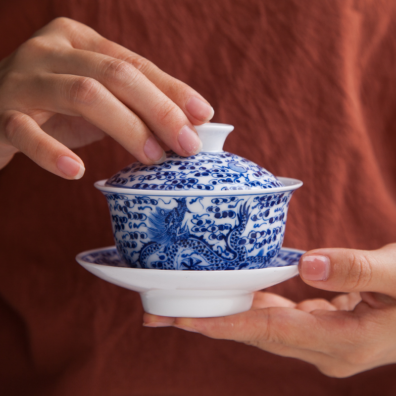 Jingdezhen ceramic hand - made tsing lung tureen kung fu tea set three bowl only worship of blue and white porcelain teacup finger bowl bag in the mail
