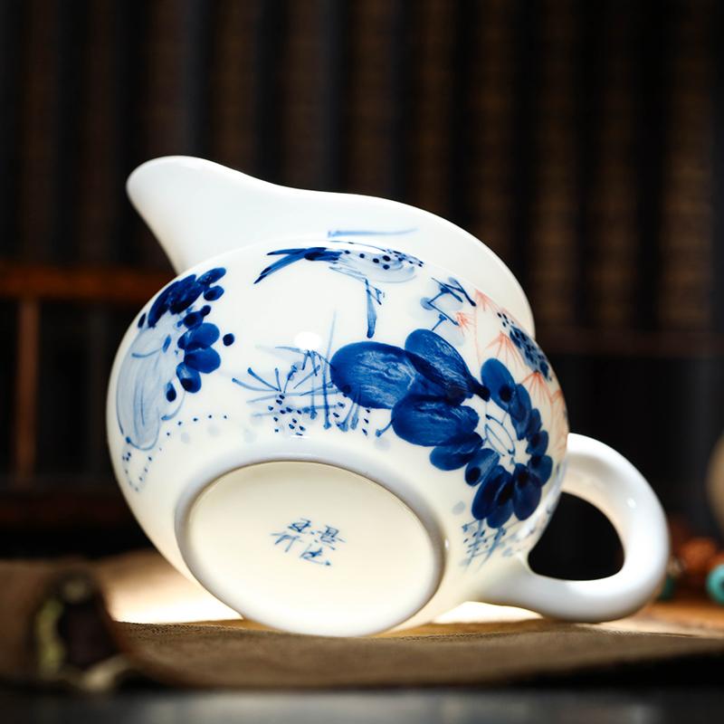 Jingdezhen hand - made under glaze color lotus pond was fun fair keller kung fu tea sets) and a cup of tea machine accessories