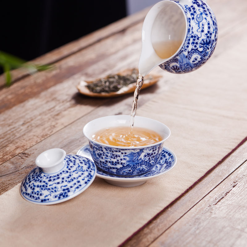 Jingdezhen ceramic tea set hand - made kung fu tea set a complete set of blue and white porcelain craft tea cups, teapot