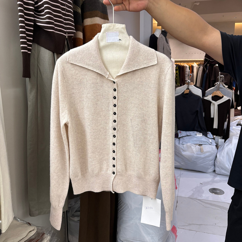 European-Style High-Neck Single-Breasted Long-Sleeve Merino Wool Knit Cardigan for Women, 2026 New Thin Sweater Top European-Style High-Neck Single-Breasted Long-Sleeve Merino Wool Knit Cardigan for Women, 2026 New Thin Sweater Top
