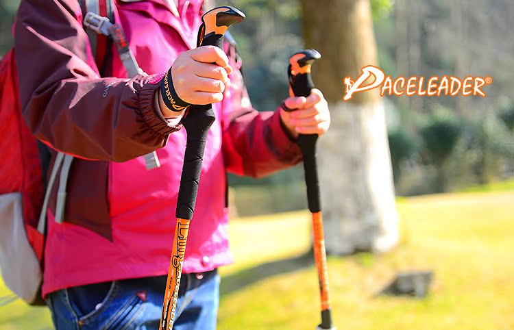 Ngoài trời trekking cực carbon siêu nhẹ ba gậy mía khóa mía telescopic gấp mía thiết bị ngoài trời - Gậy / gậy gậy tre cho người già
