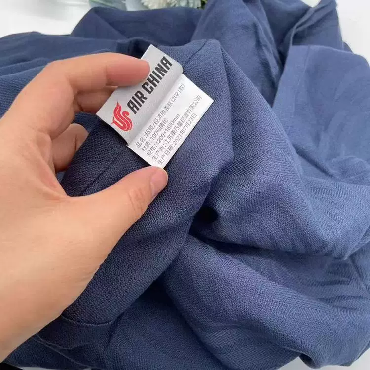 Полетная простыня Air China Economy Class First Class Aircraft Blanket Throw Office Lunch Break Car Shawl Warm Bedding Blanket Wholesale