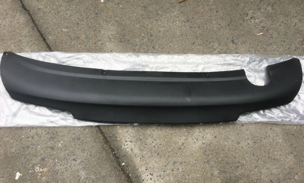 Suitable for Buick Yinglang GT XT rear bumper lower trim strip, rear protection lower deflector, rear bumper lower guard