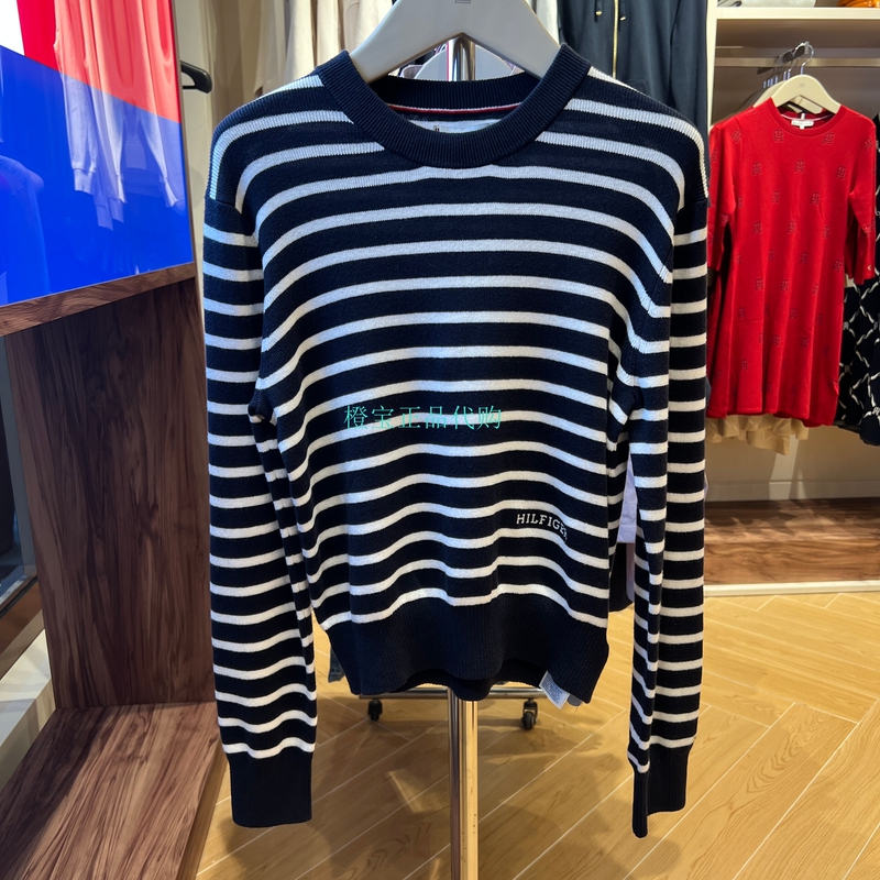 Xw05957 Tommy Hilfiger Women's Crew Neck Knit Sweater Xw05957 Tommy Hilfiger Women's Crew Neck Knit Sweater