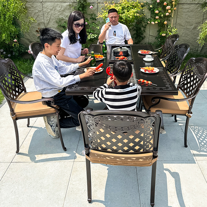 Outdoor Barbecue Table and Chairs, Garden Courtyard Villa Open-Air Charcoal Grill, Household European-Style Leisure Outdoor Cast Aluminum Electric Grill Table