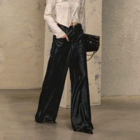 Черное пятно]