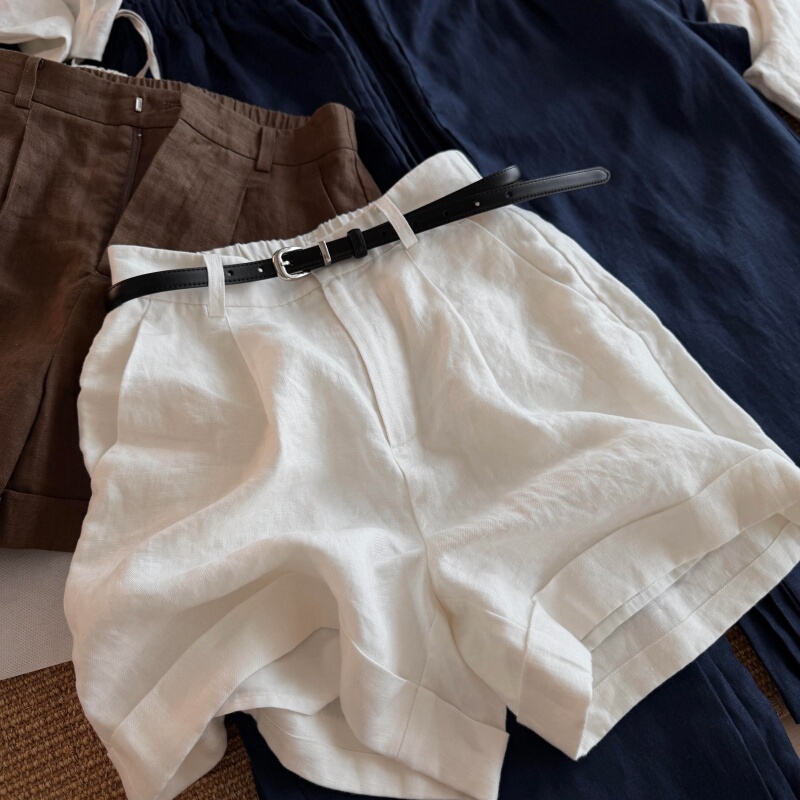 White Relaxed Fit Old Money Style Shorts for Women, Suitable for Wearing Outside, 2026 Summer New Fashion, Simple and Versatile Casual Pants White Relaxed Fit Old Money Style Shorts for Women, Suitable for Wearing Outside, 2026 Summer New Fashion, Simple and Versatile Casual Pants