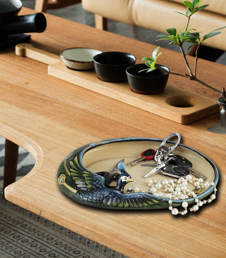 The peacock disc ceramic handicraft storage plate receive a plate of The desktop key receive box plate of creative household adornment furnishing articles