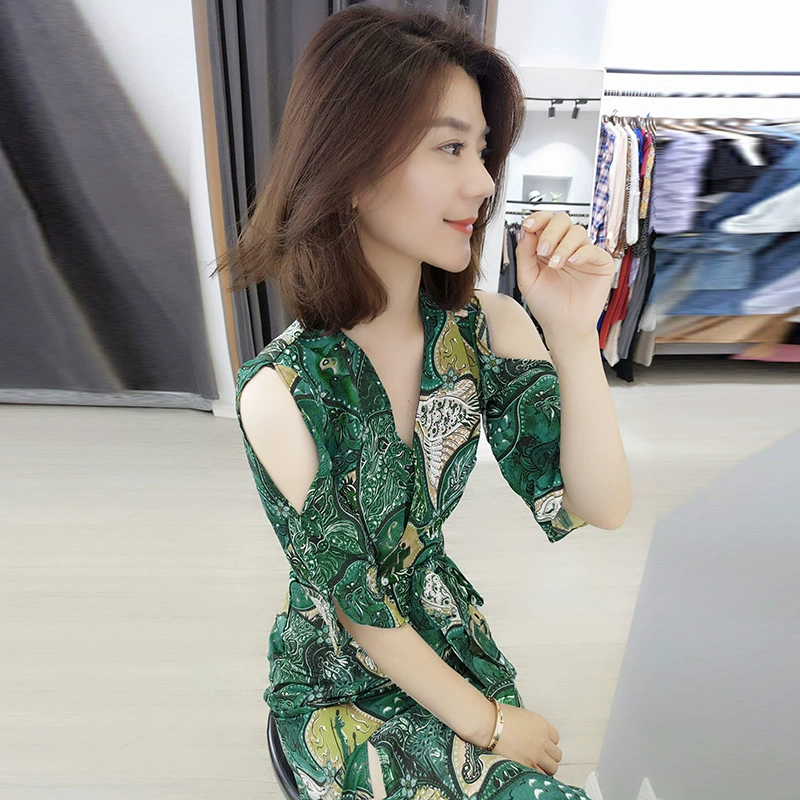 Đầm dự tiệc châu Âu màu xanh ít hoa cúc voan của phụ nữ váy quây mid-length 2020 hè mới - váy đầm