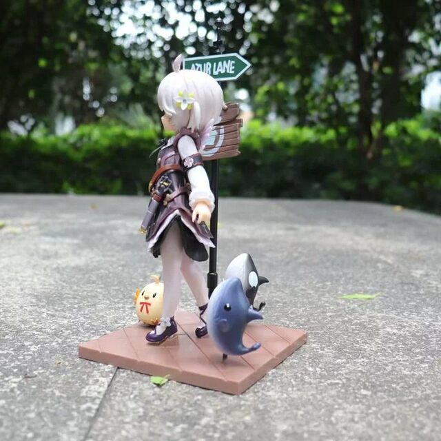 Two-Dimensional Game Azur Lane Merchandise Unicorn Raffy Glowing Shark Cute Figurine Case Model Decoration