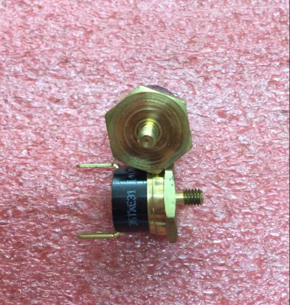 Stock US imported Emerson temperature switch temperature control switch 36 TXE31 14084 L98-20C
