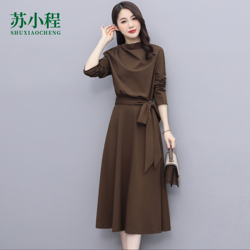 High-End Exquisite Women's Clothing 2026 Early Spring New Long-Sleeved Dress Petite Elegant Waist-Cinching Dress for Spring and Autumn
