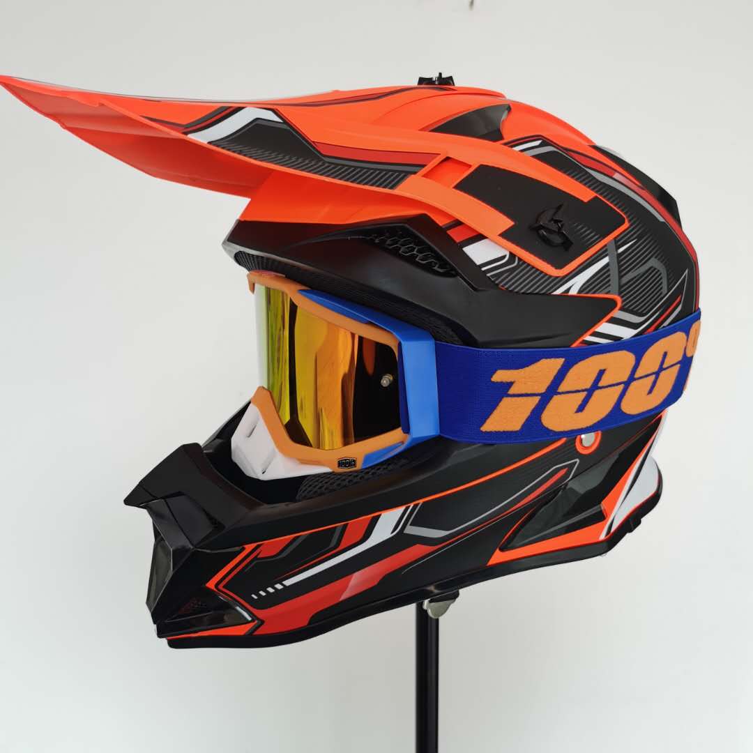 Cross-country Locomotive Total Armor Locomotive Pull Armor Cross-country Safety Helmet Mountaineering Car Racing Speed Drop Helmets men and women riding in four seasons