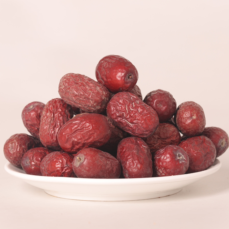 New date 5 catties Xinjiang Ruoqiang grey date natural hanging dry date unwashed raw ecology 2500g pregnant woman porridge date red date