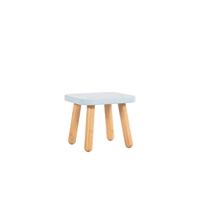 Маленький стул