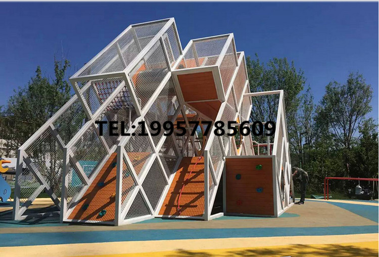 Outdoor Hive Combo Non-Mark Pleasure Equipment Non-Scale Custom Combined Slide Ladders Children Maze Pleasure Facilities Manufacturer
