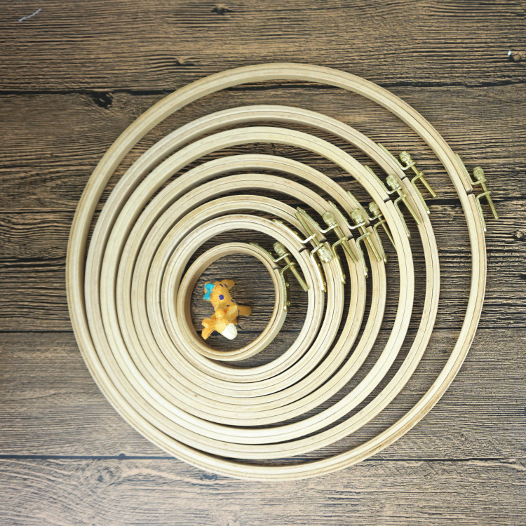 Cross embroidered solid wood embroidered round imported beech embroidered leather solid embroidery Suplastic embroidered wreath manual tool