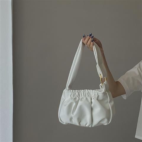 Sensational pearl pleated cloud underarm bag niche bag women's 2021 new summer all-match one-shoulder messenger bag