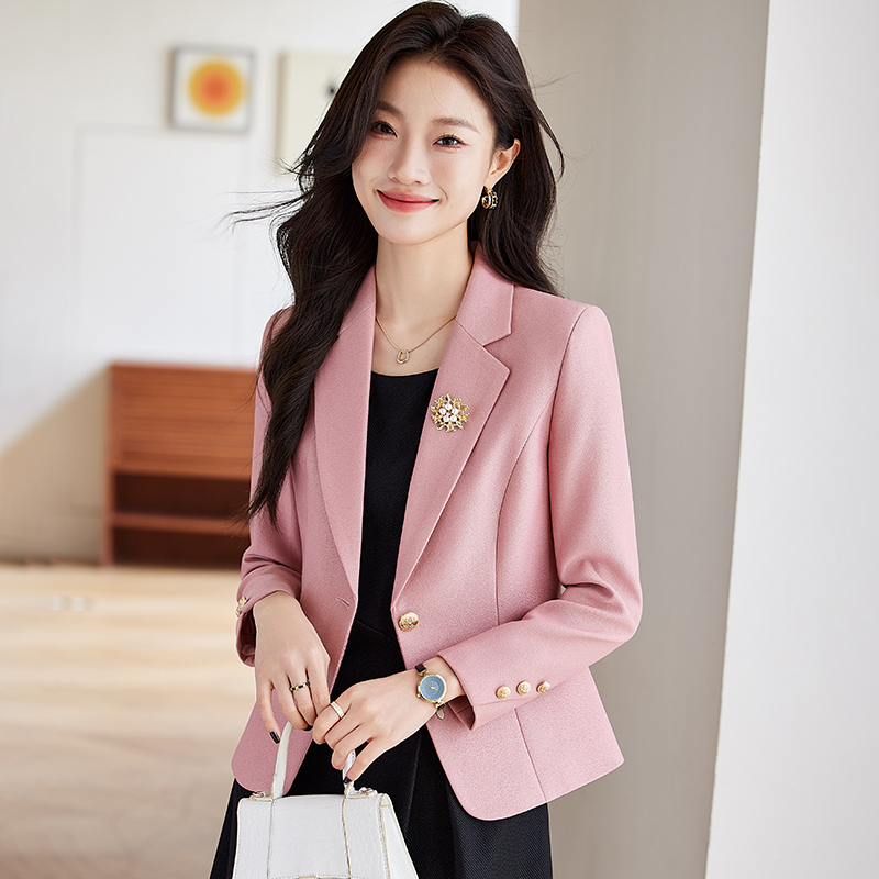Pink Short Blazer for Women, Spring and Autumn 2025 New Style, Casual Slim Fit, High-End Feel, Petite Suit Jacket
