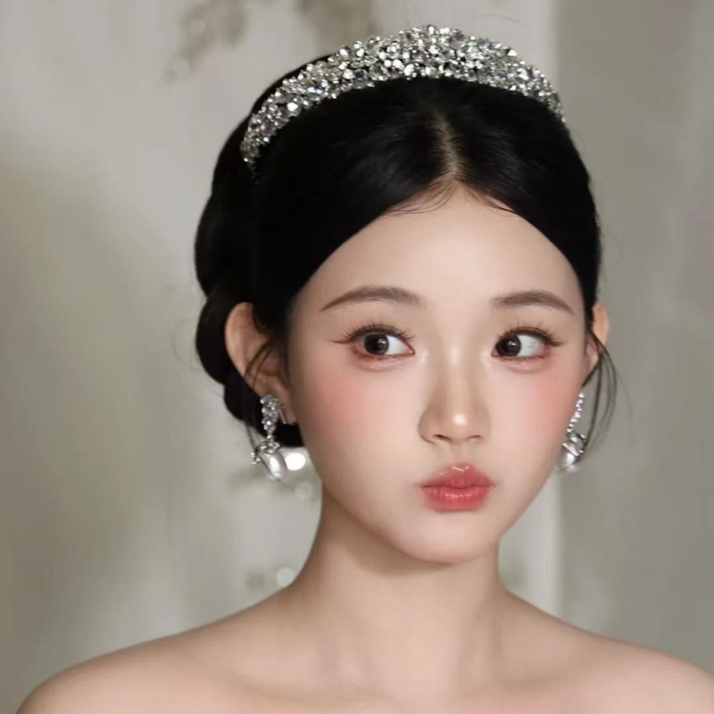 Ete New High-End Age-Reducing Wedding Crown Bridal Headpiece Princess Birthday Photo Studio Photo Shoot and Makeup Crown 18143