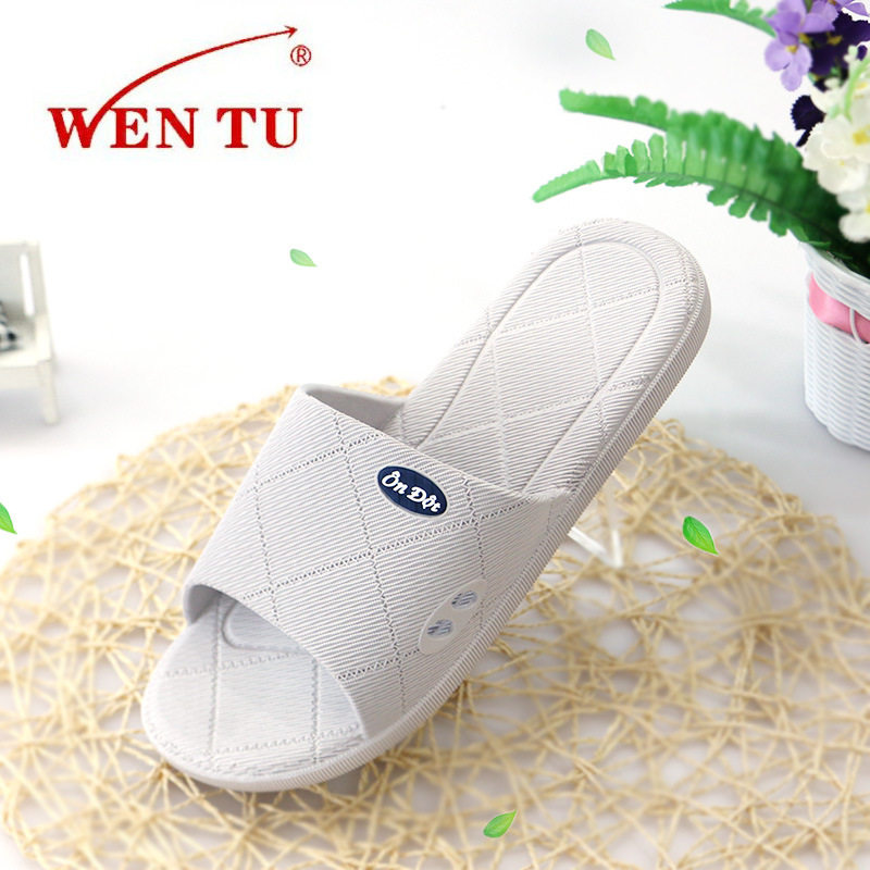 New Vietnam imported rubber slippers for men and women comfortable wind home lovers slippers non-slip summer bathroom drag simple