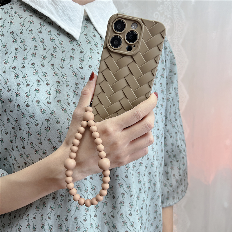 Autumn and winter brown woven elastic bracelet beads suitable for iPhone 14 Promax creative 15 lanyard wrist loss 13_voghion.com