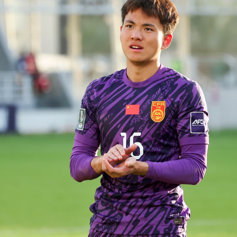 Normal Delivery of the New 2526 Model Chinese National Team Goalkeeper Jersey, Number 16 Li Hao Set, Long and Short Sleeve Goalkeeper Shirt