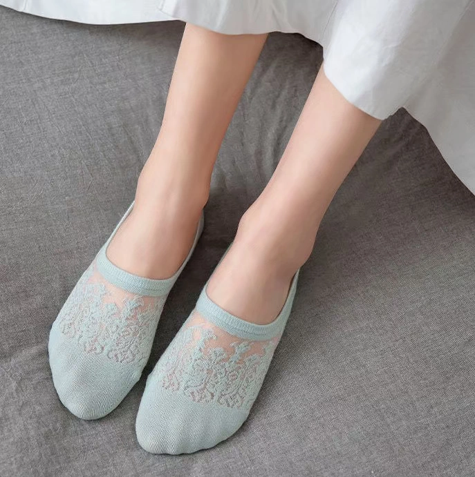Tất mới mùa hè nữ phiên bản Hàn Quốc của vô hình băng lụa thoáng khí miệng nông nữ vớ vô hình tất thủy tinh vớ thuyền lụa tất bông - Vớ bông