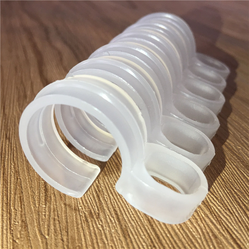 Plastic Windbreaker hook set of 40