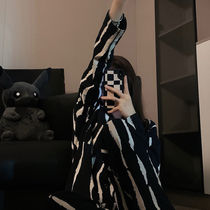 Chaoshan Jieyang pajamas 2022 new high-end spring and autumn striped long-sleeved couples suits one male and one female suit