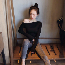 Black base shirt female spring and autumn long sleeve Sexy Slim cut off shoulder inclined shoulder T-shirt tight shoulder top tide