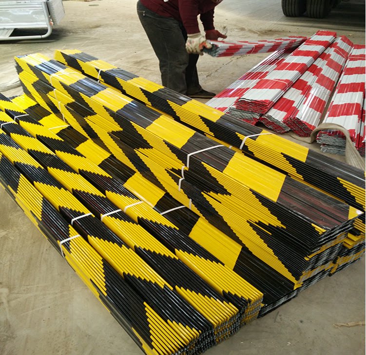 New pressure edge warning belt kick line black yellow red and white warning belt 17CM