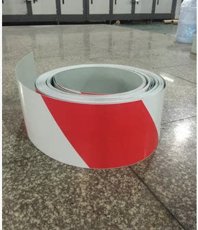 Galvanized iron building floor isolation belt floor layered belt footnote with skirting board