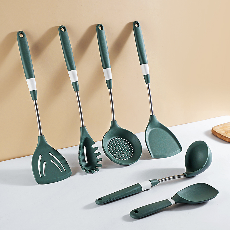 Japan imported MUJIΕ kitchen cooking shovel silicone spoon pot shovel set does not hurt the pot household soup spoon rice