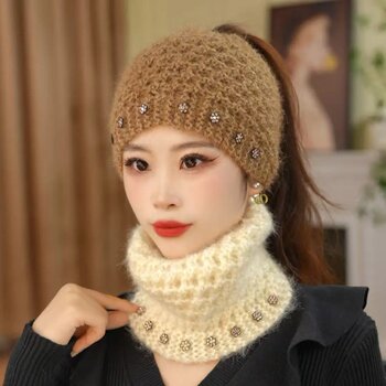 Women's Woolen Hat 2025 New Winter Fashion Trendy High-Value Design to Cover Gray Hair and Keep Warm Knitted Headband Hat