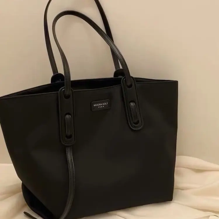 [Popular Hot Style] Black Warrior Tote Bag Large Capacity Oxford Cloth Shoulder Bag Women's 2025 New Handbag