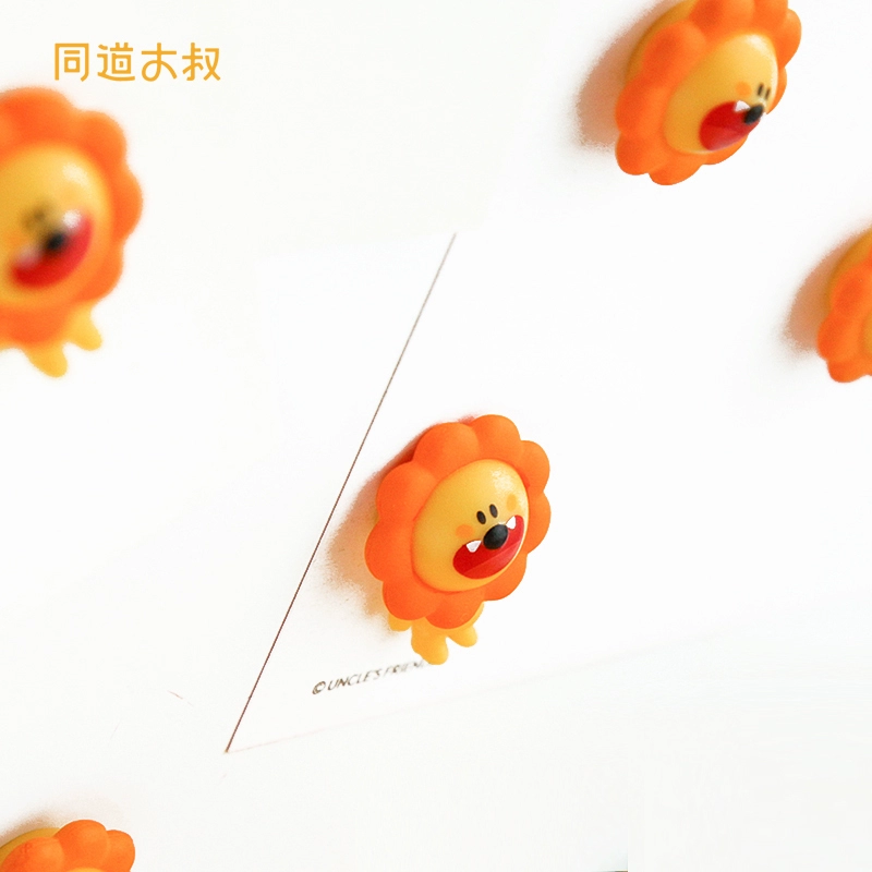 Fellow Uncle Leo Magnet Sticker Anime Ngoại vi Tủ lạnh Nam châm Nam châm Phim hoạt hình Sáng tạo Nội thất Nhà Cô gái - Carton / Hoạt hình liên quan