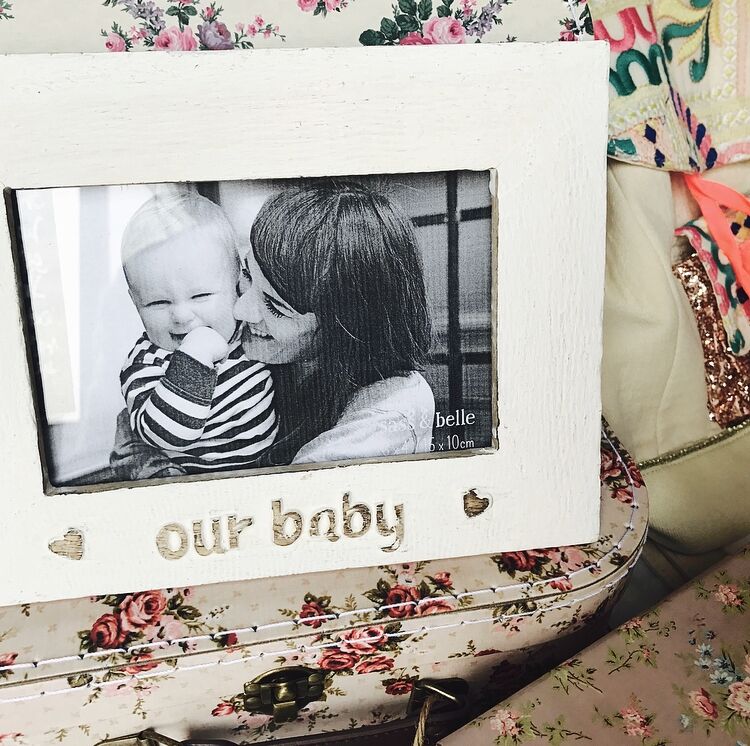Spot British *our baby* children's baby photo frame table set old style