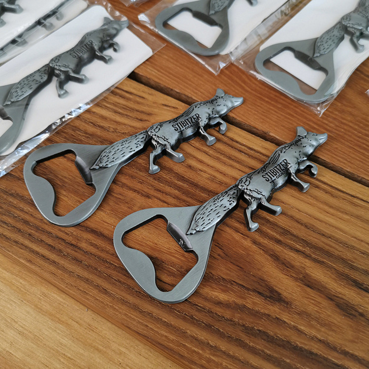 Pick Up Leak Outlet Goods Stereoscopic Vivid Zinc Alloy Cartoon Beer Soda Bottle Opener Magnetic Refrigerator Applic