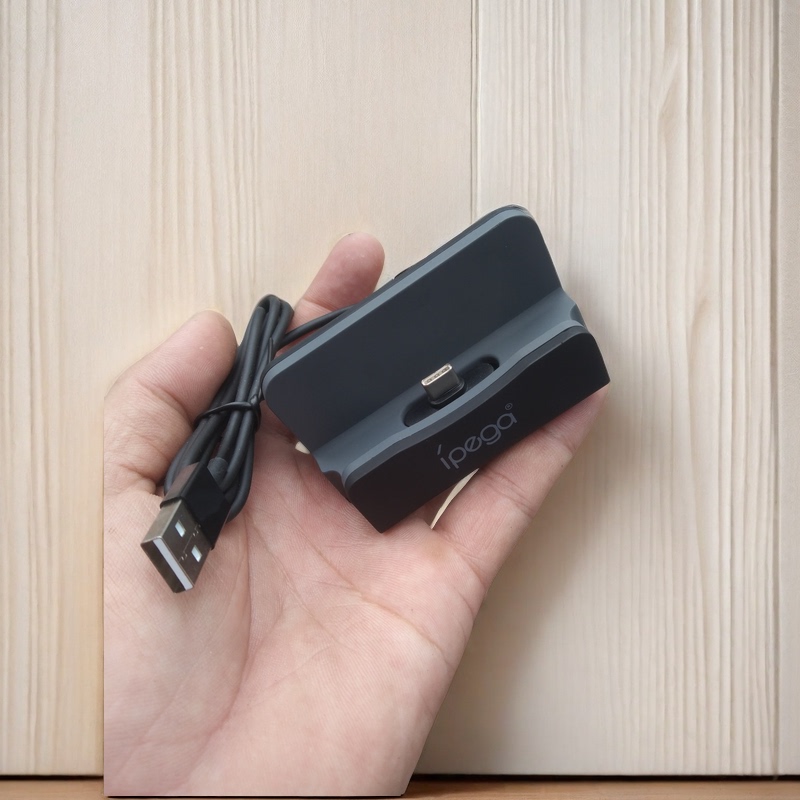 Type-C Universal Desktop Charging Stand Base for Charging Mobile Phones, USB with Cable 1.5m Ⅴ2A